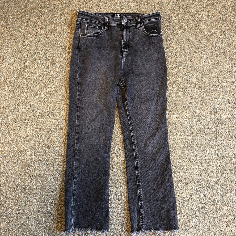 Distressed Bottoms Kick Flare Cropped Jeans